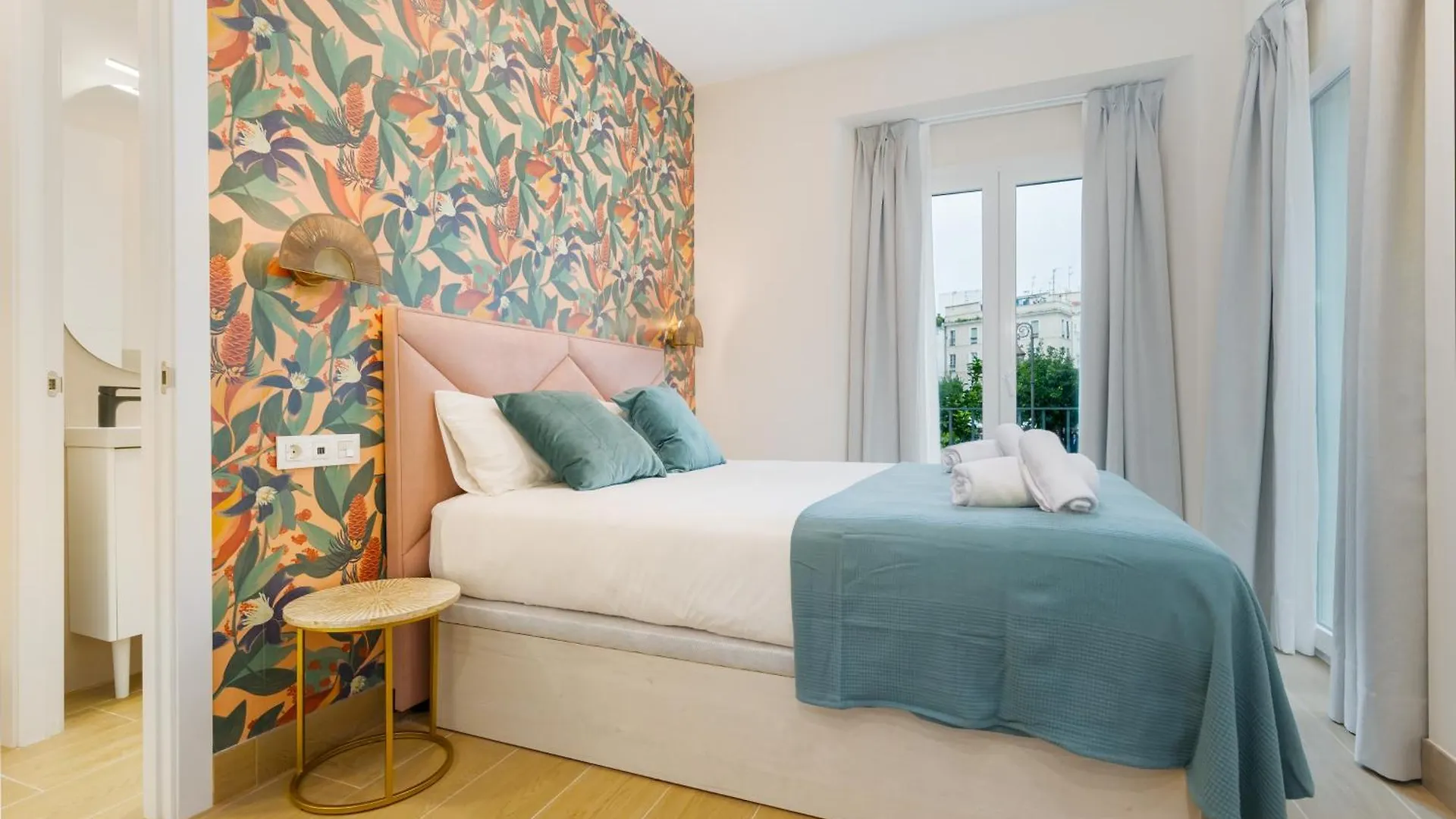 Apartment Fantastico Apartamento Plaza Del Salvador Seville Spain